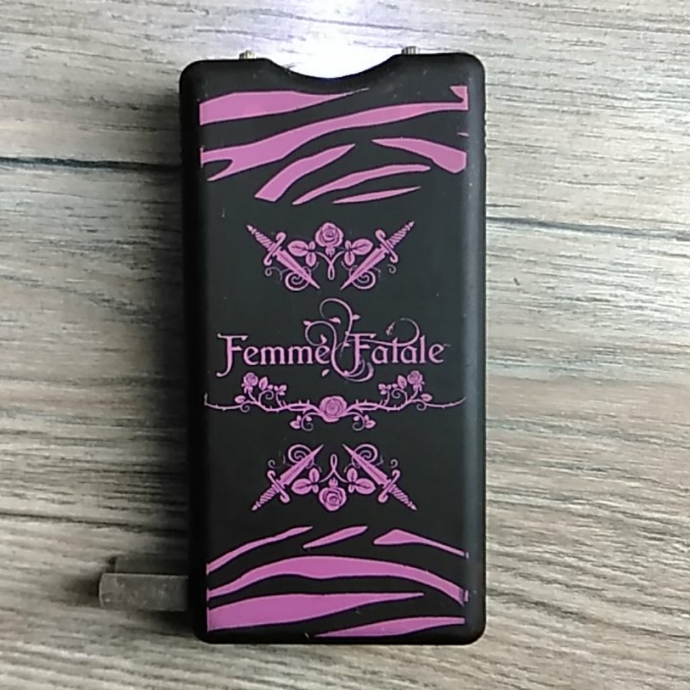 Femmé Fatale Taser